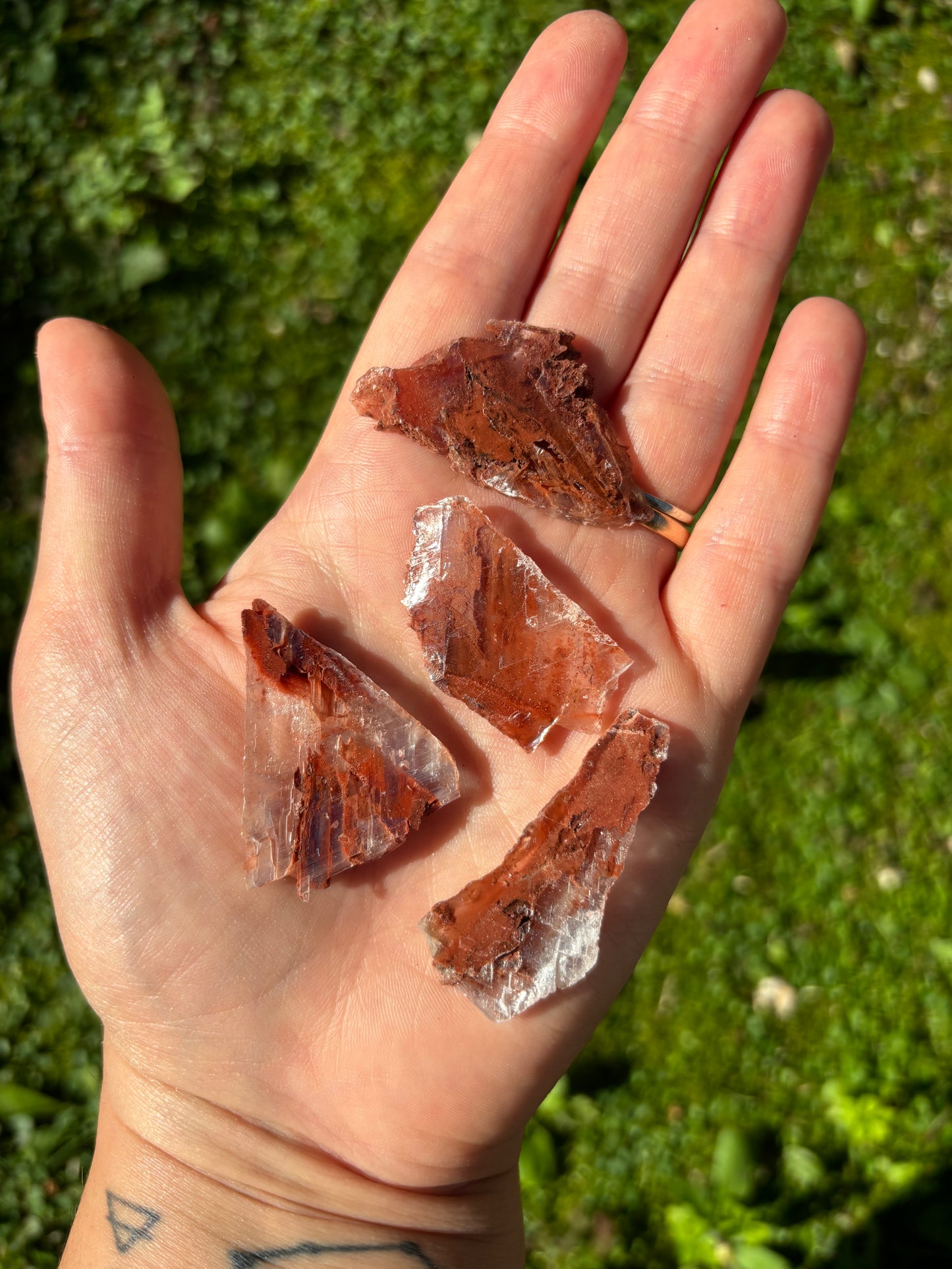 Selenite ferrosa grezza
