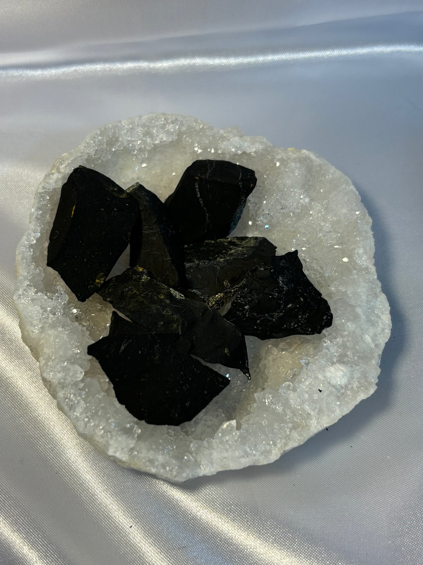 Shungite grezza