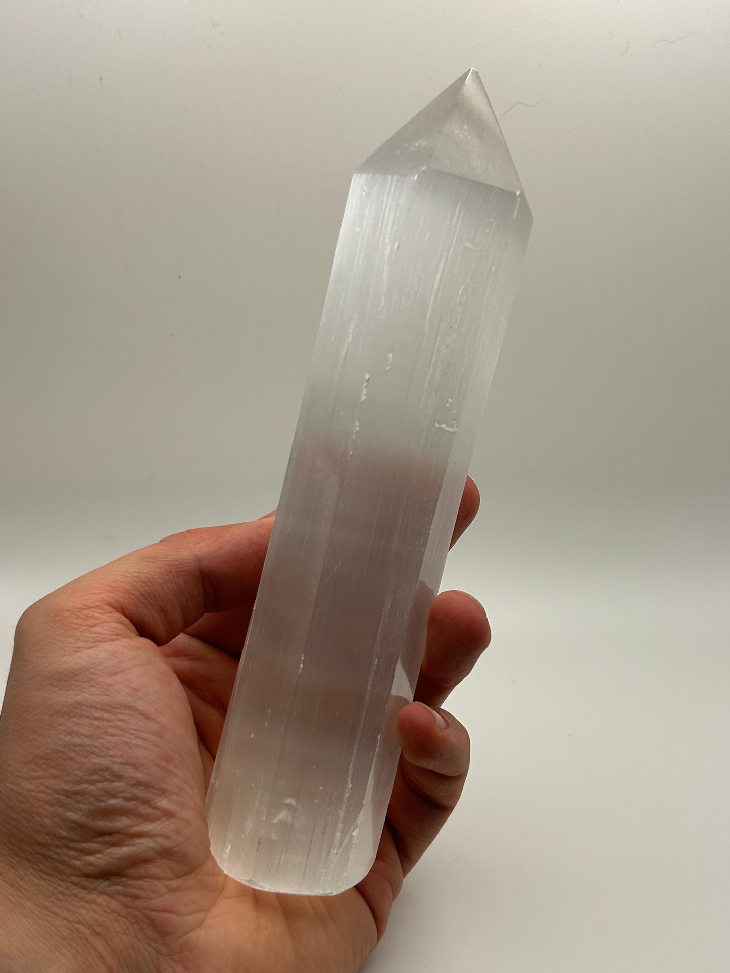 Torre in selenite satin spar
