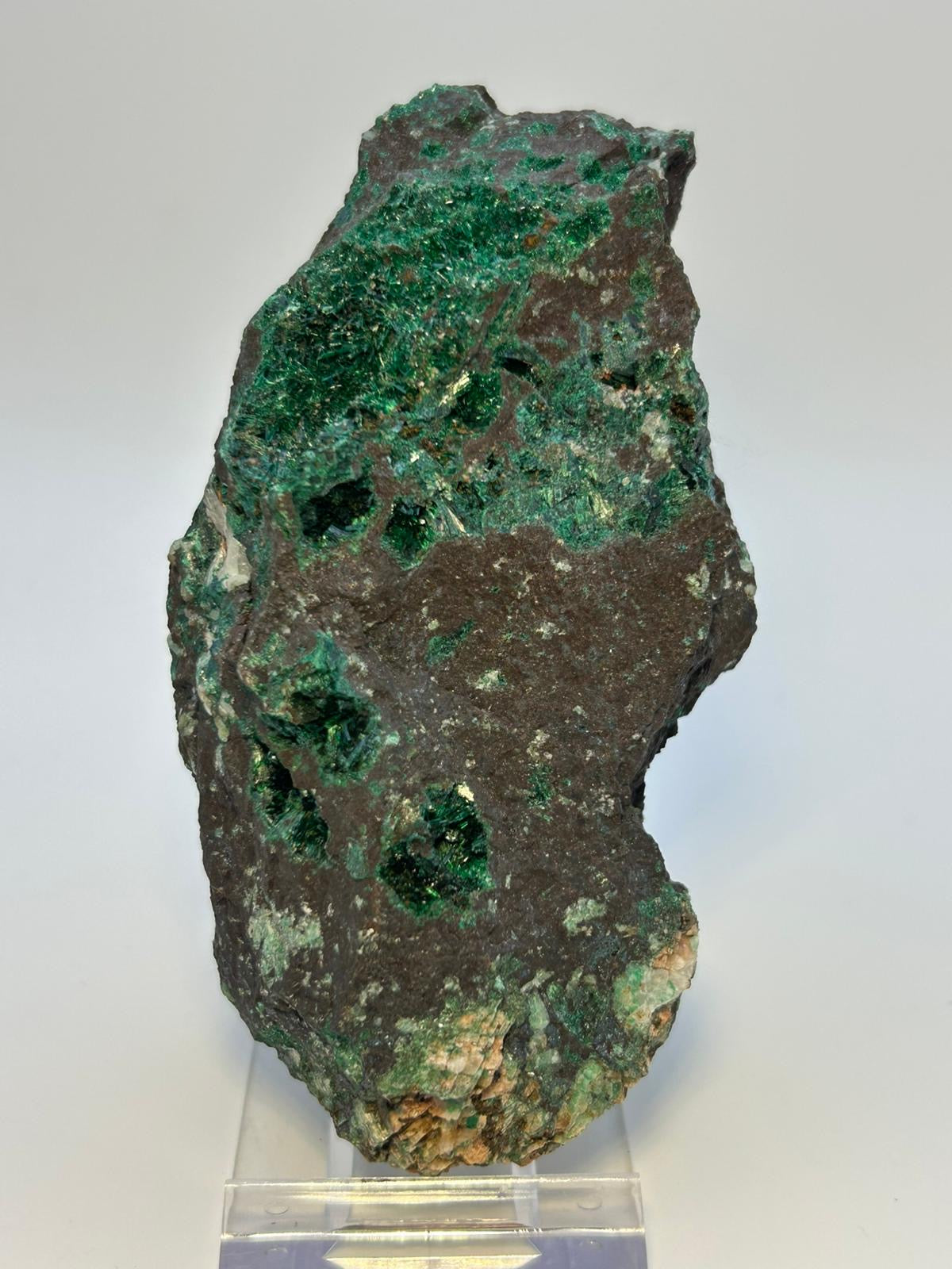Brochantite grezza