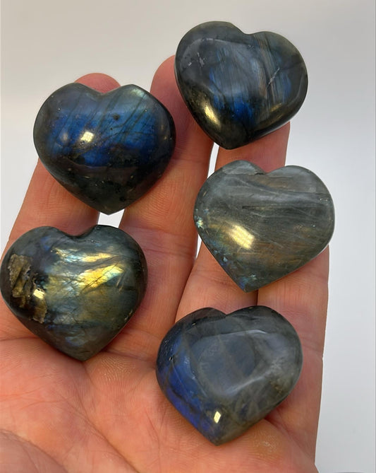 Cuore in labradorite
