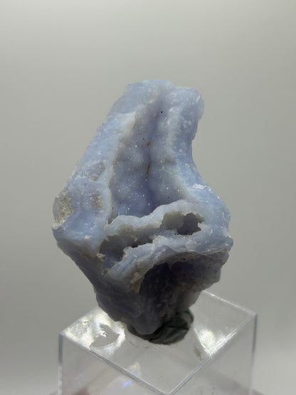 Geode di calcedonio azzurro