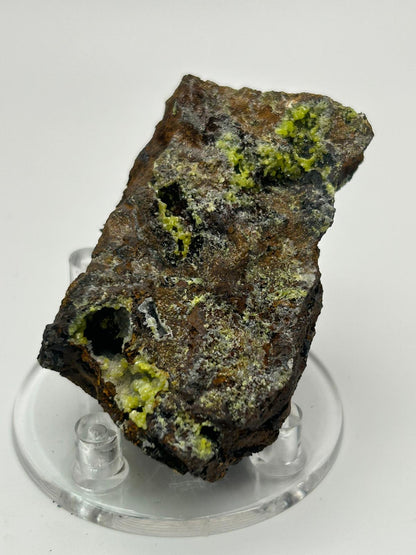 Cerussite con piromorfite grezza