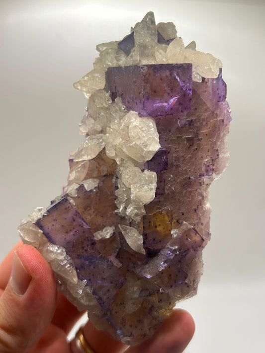 Fluorite, calcite e calcopirite