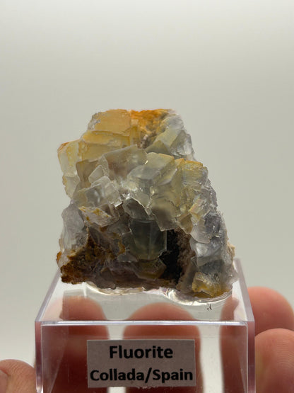 Fluorite azzurra cubica