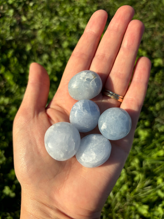 Calcite azzurra burattata