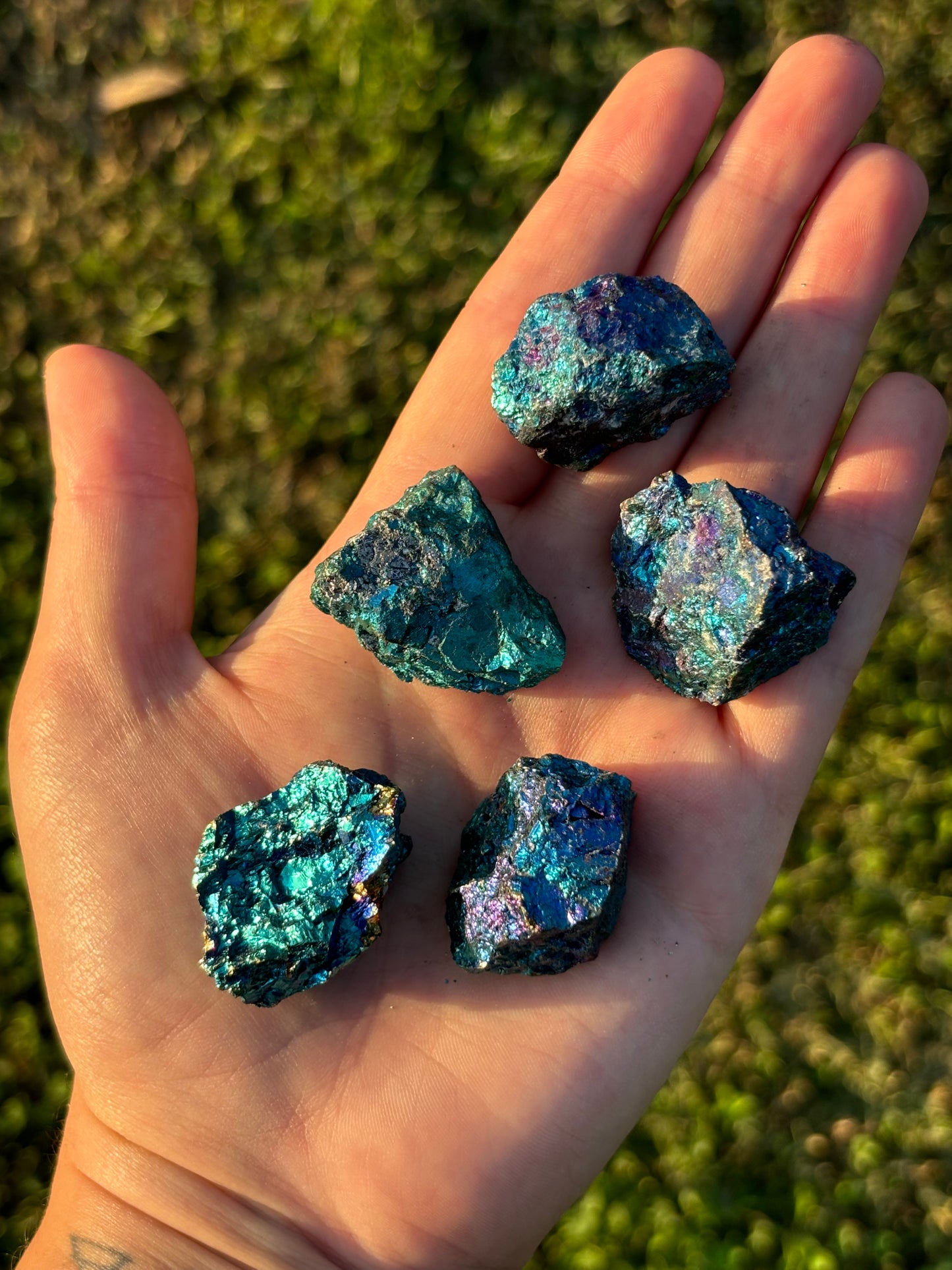 Bornite peacock ore grezza