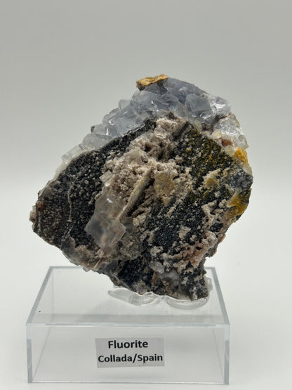 Fluorite azzurra cubica