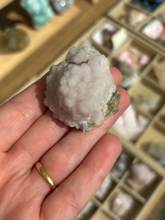 Quarzo rosa cristallizzato