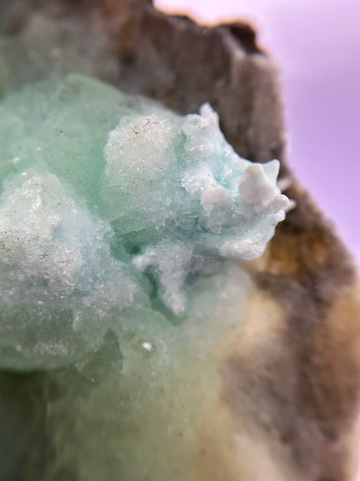 Aragonite verde