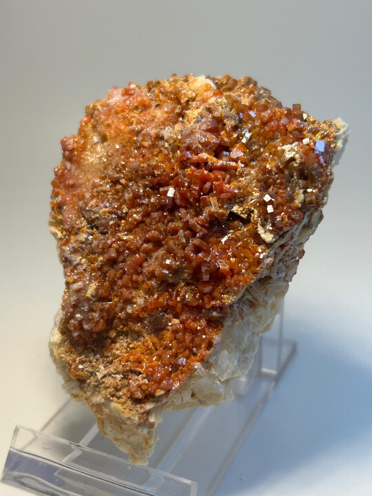 Vanadinite grezza